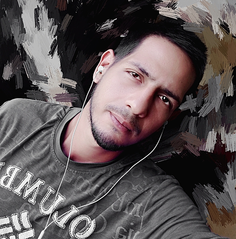 Date this voluptuous Venezuela man Freddy from Puerto Ordaz VE4205