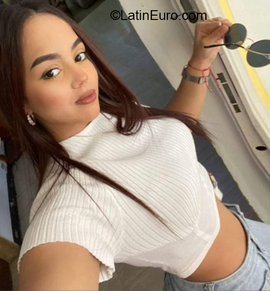Date this pretty Colombia girl Sofia from Cartagena CO32064