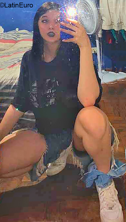 Date this athletic Chile girl Paola from Puerto Mont CL340