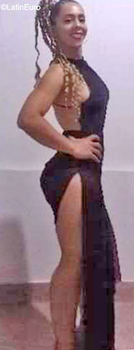Date this delightful Colombia girl Jaqueline from Bogota CO31790