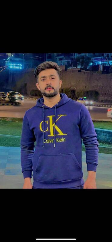 Date this passionate Pakistan man Zeeshan from Sialkot PK232