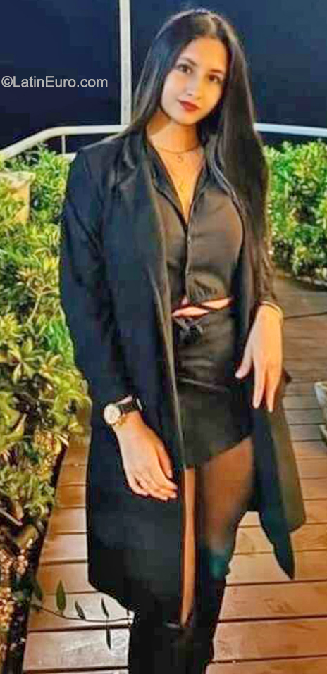 Date this passionate Peru girl Isabel from Lima PE2015