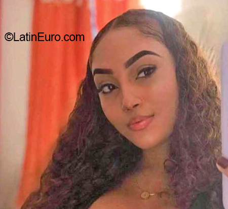 Date this passionate Colombia girl Karol from Cali CO31927