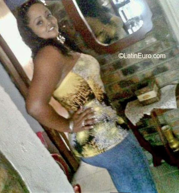 Date this athletic Colombia girl Marisol from Santa Marta CO31958