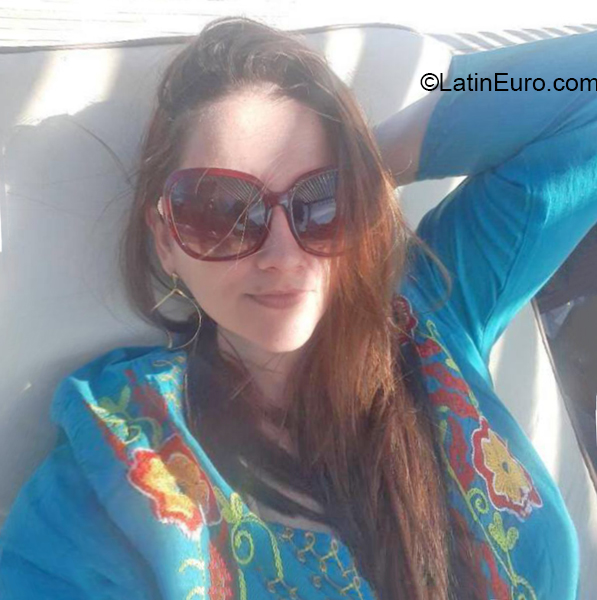 Date this foxy Brazil girl Cledianne from Fortaleza BR12178