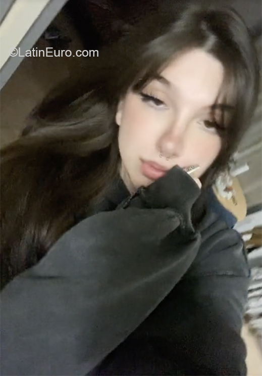Date this gorgeous Chile girl Ana from Santiago CL358