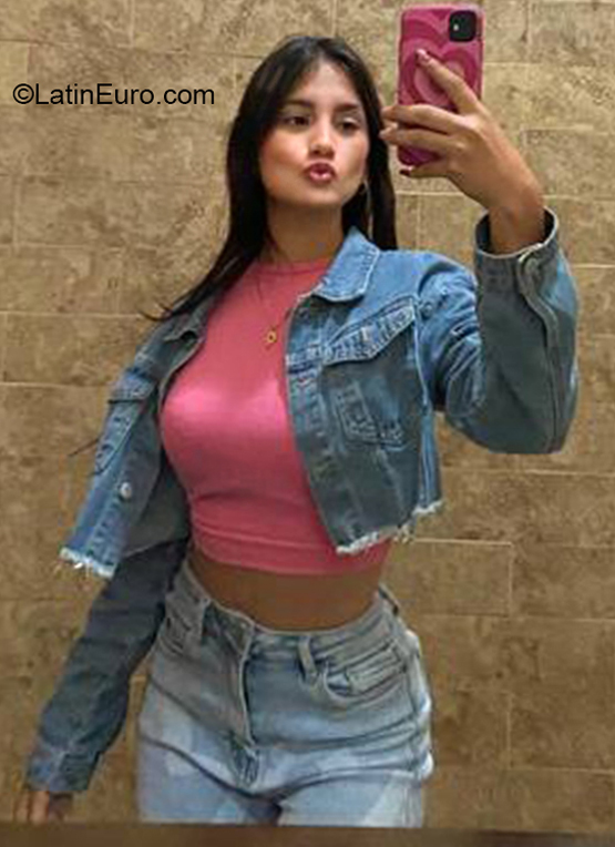 Date this funny Venezuela girl Karla from Cabimas VE4281