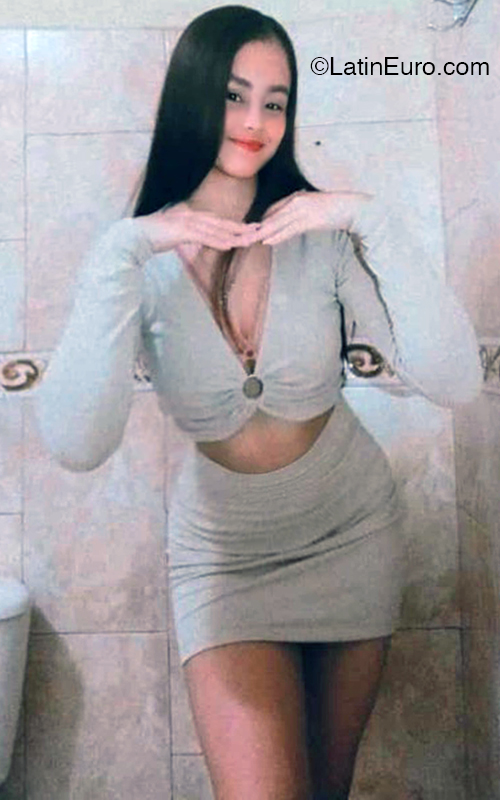 Date this young Panama girl Gabriela from Panama City PA1334