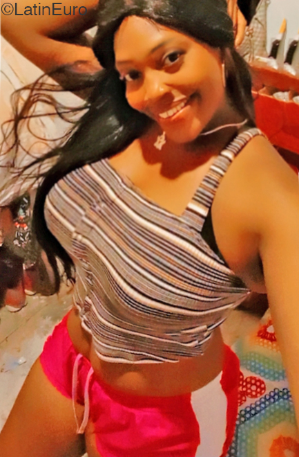 Date this cute Dominican Republic girl Darlin from La Romana DO41170