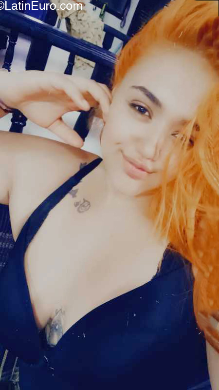 Date this gorgeous Colombia girl Camila from Boogota CO32197