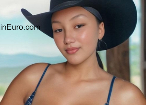 Date this gorgeous Dominican Republic girl Josi from Santo Domingo DO43582