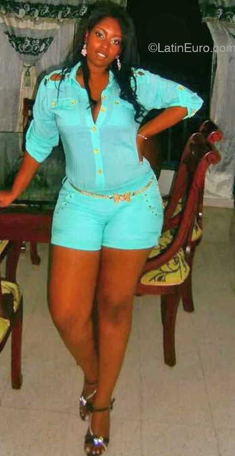 Date this georgeous Colombia girl Yelit from Cali CO32459