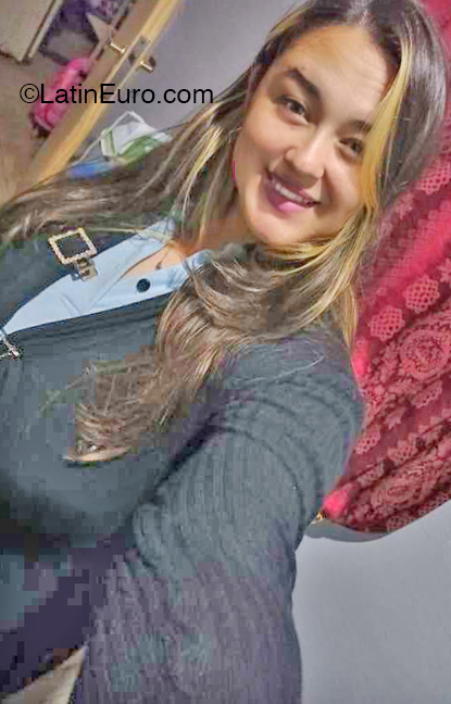 Date this beautiful Argentina girl Maria from Clorinda AR923