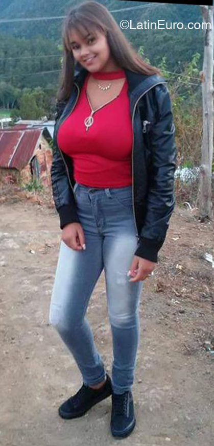 Date this georgeous Dominican Republic girl Pao22 from Salcedo DO46837