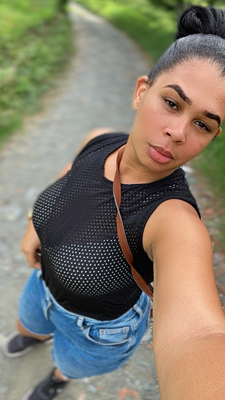 Date this athletic Dominican Republic girl Sarah from Santo Domingo DO47111