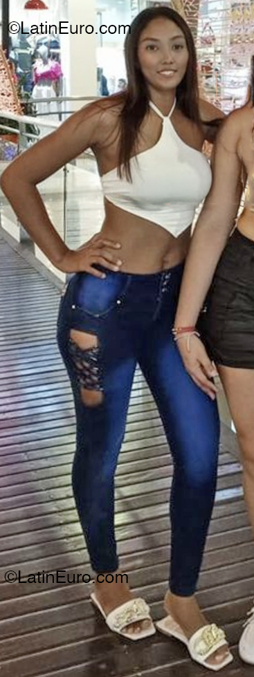 Date this fun Colombia girl Gissel from Cucuta CO33117