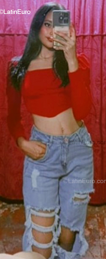 Date this lovely Venezuela girl Raicel from Trujillo VE5064
