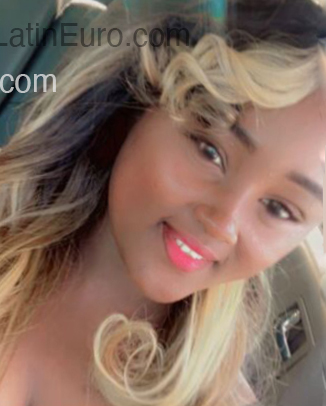 Date this good-looking Dominican Republic girl Luz from Santo Domingo DO53935
