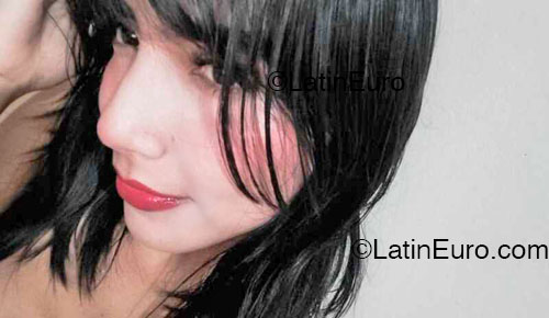 Date this sensual Peru girl Lizcandy from Iquitos PE2134