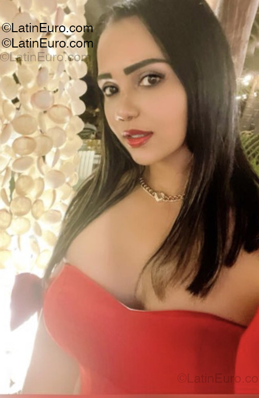 Date this sensual Dominican Republic girl Josefina from Hatomayor DO54906