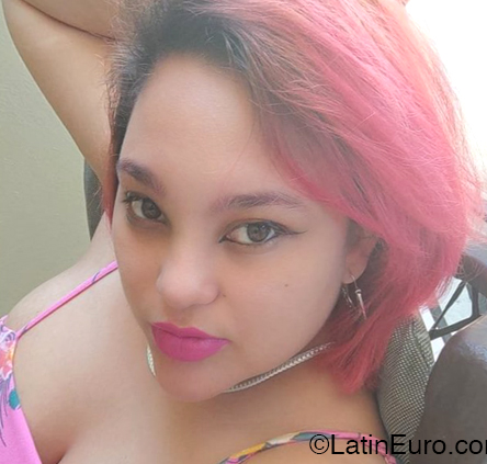 Date this hard body Dominican Republic girl Izzy from Santiago DO54990