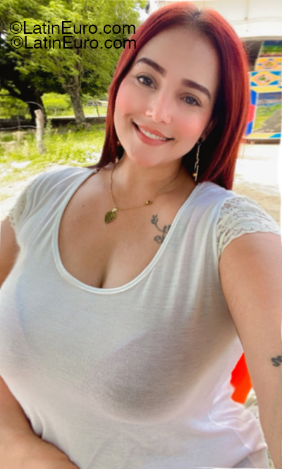 Date this tall Colombia girl Lizmain from Bogota CO33333