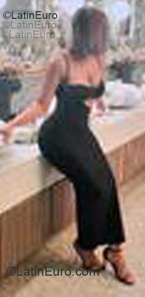 Date this passionate Dominican Republic girl Lisbeth from Santo Domingo DO55367