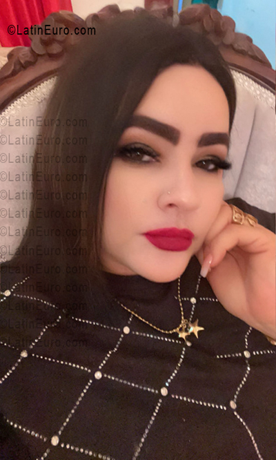 Date this happy Dominican Republic girl Perla from Santiago DO55969