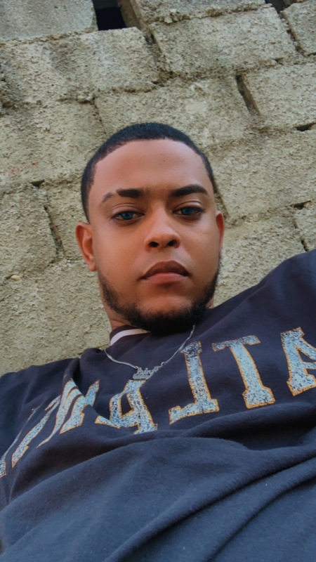 Date this happy United States man Ariel from Manhattan US25333