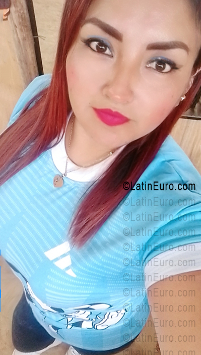 Date this gorgeous Peru girl Yuliana from Piura PE2154