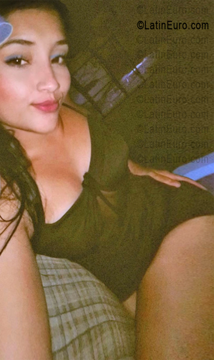 Date this young Venezuela girl Emely from Maturin VE5596