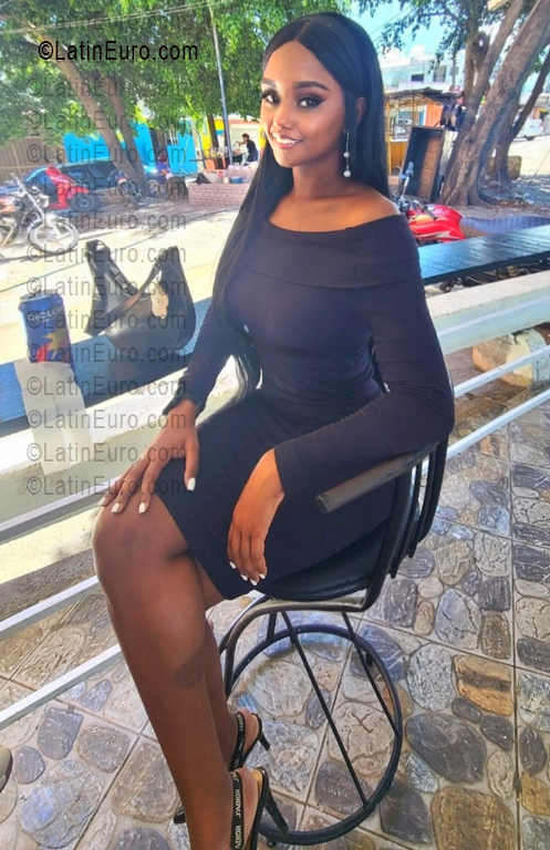 Date this hot Dominican Republic girl Miss from Santo Domingo DO56331