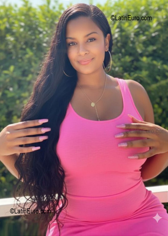 Date this funny Dominican Republic girl Rafelina from Puerto Plata DO56733