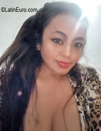Date this young Colombia girl PAOLA from Cúcuta CO33795