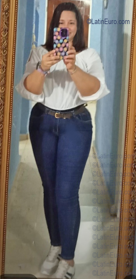 Date this charming Panama girl Itzel from Panama City PA1440