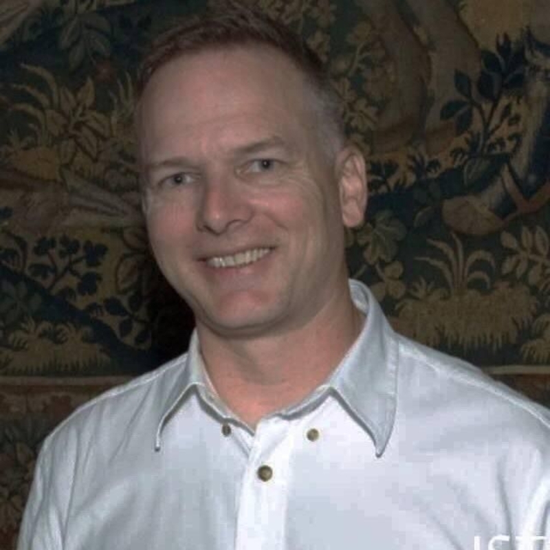 Date this attractive United States man Andrew from Los Angeles California US25644