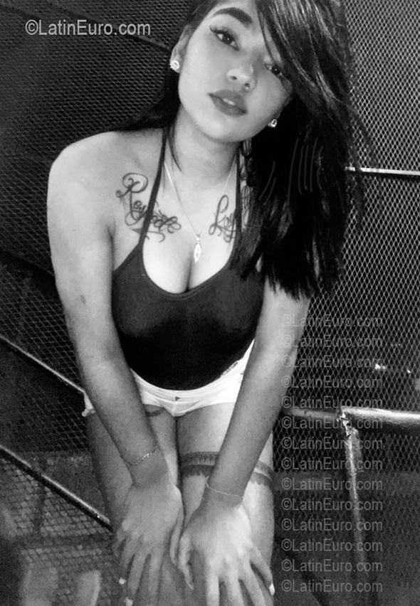 Date this fun Dominican Republic girl Katherine from Santo Domingo DO56893