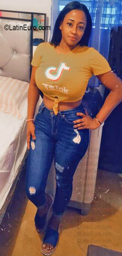 Date this stunning Dominican Republic girl Sheila from Puerto Plata DO56918