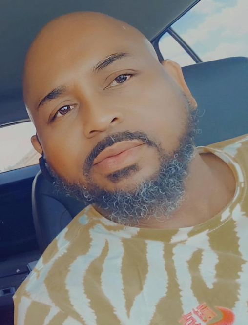 Date this cute United States man Carl from Houston US25694