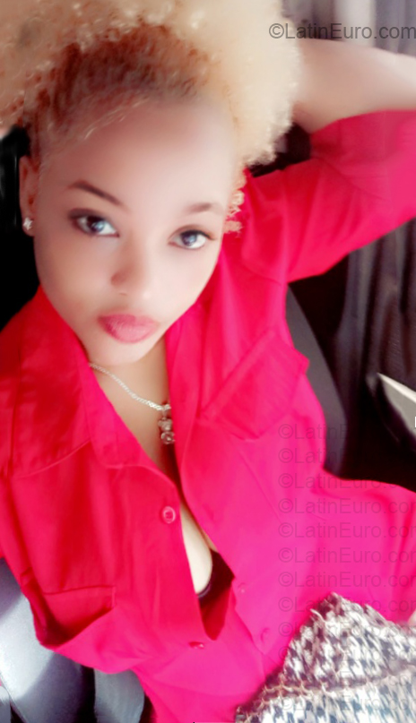 Date this hot Dominican Republic girl Soribel from Santo Domingo DO57055