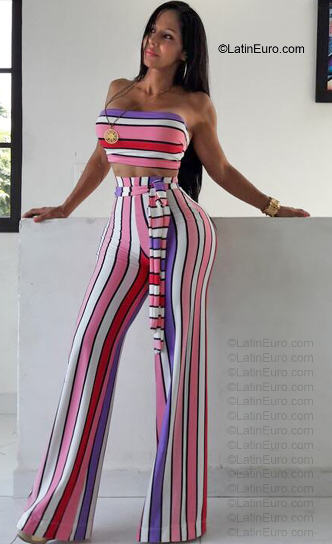 Date this sensual Colombia girl BELLA_DAMA from Bucaramanga CO33894