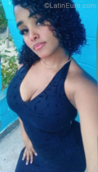 Date this young Dominican Republic girl Melany from La Romana DO57252